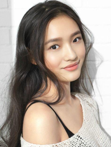 林允爆料自己女朋友视频,恋情真相引发热议